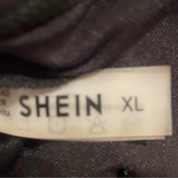 3 for $15 Shein XL one piece - Picture 3 of 3
